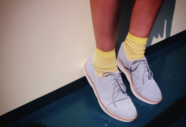 fcuk shoes with yellow socks.jpg