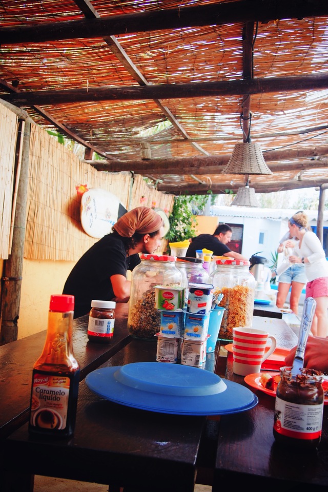 surf camp brekkie